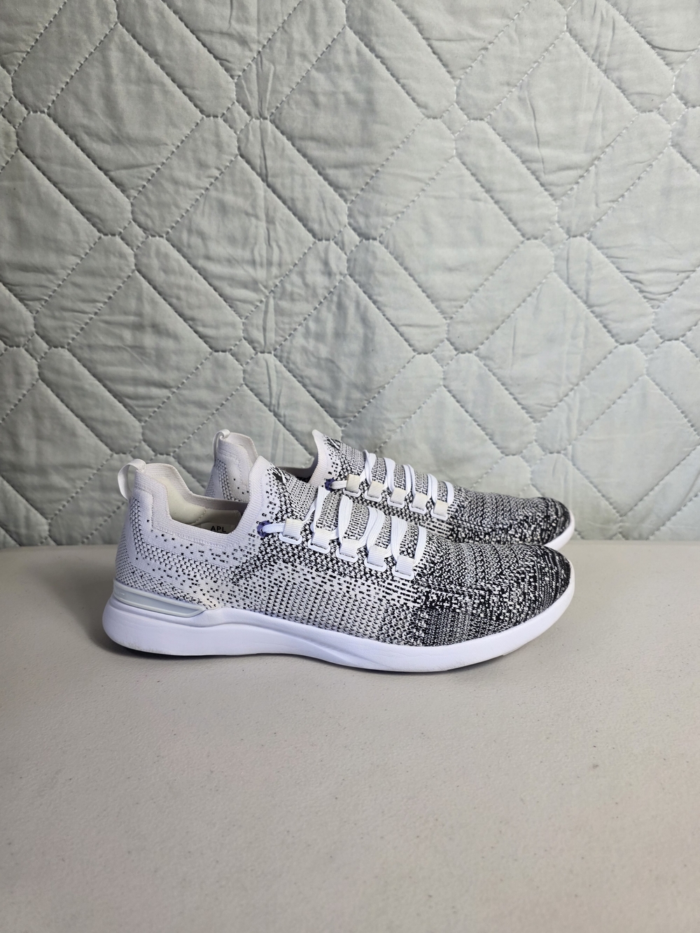 APL TechLoom Breeze  Men's Sneakers Sz 13